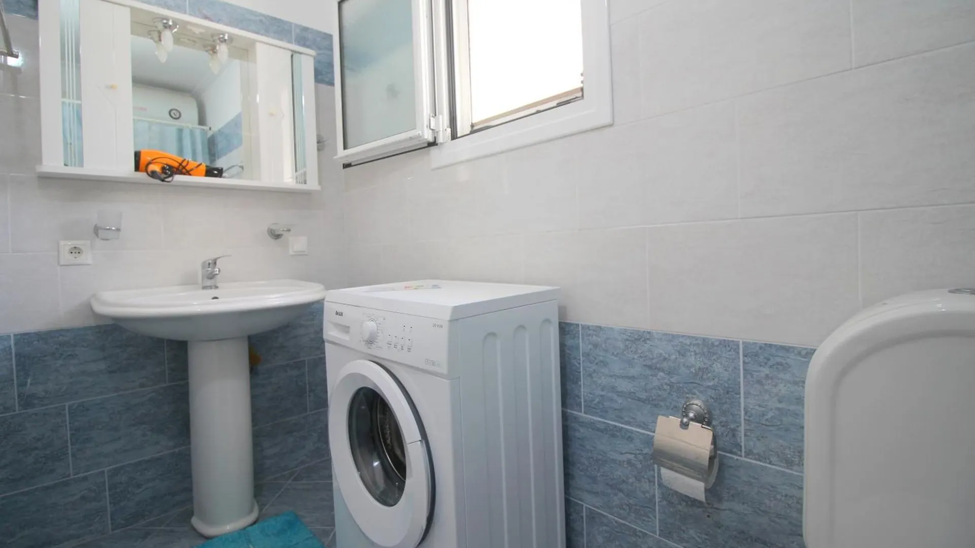 Anna'S Cozy Apartment Saranda Albania