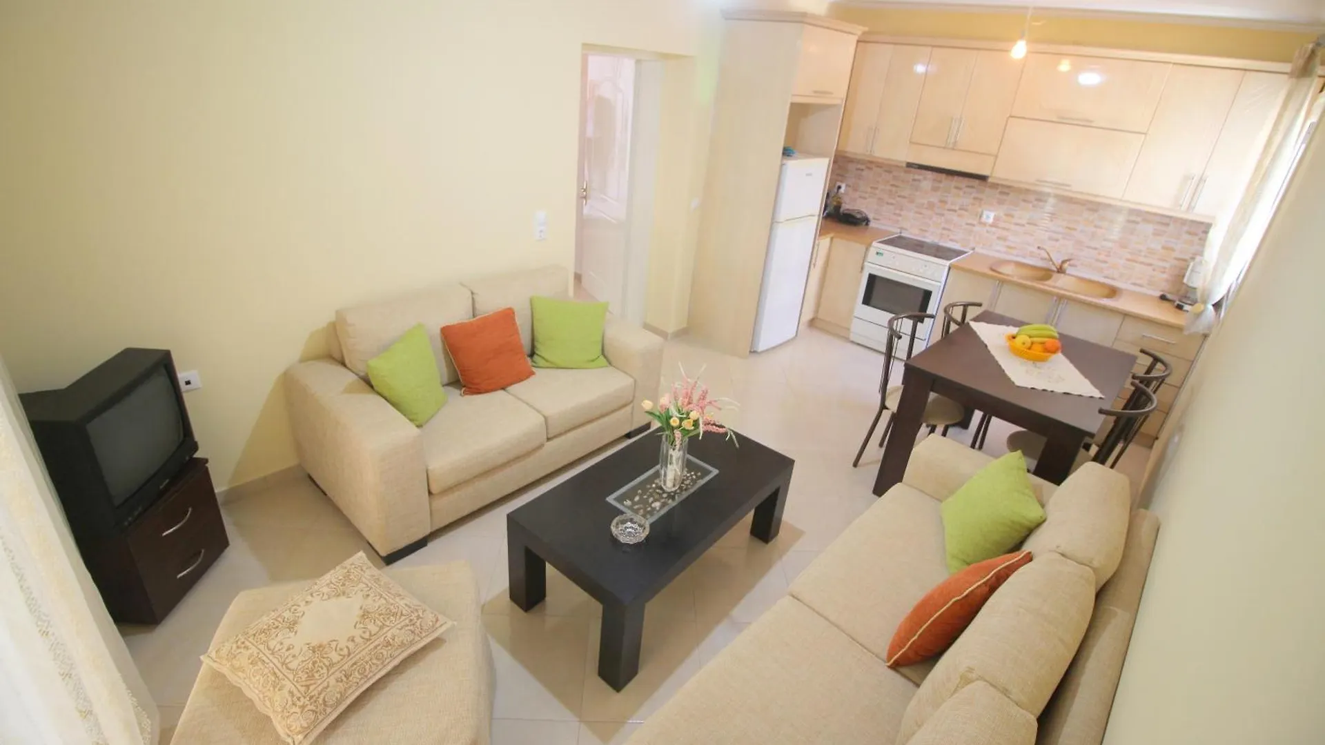 Anna'S Cozy Apartment Sarande