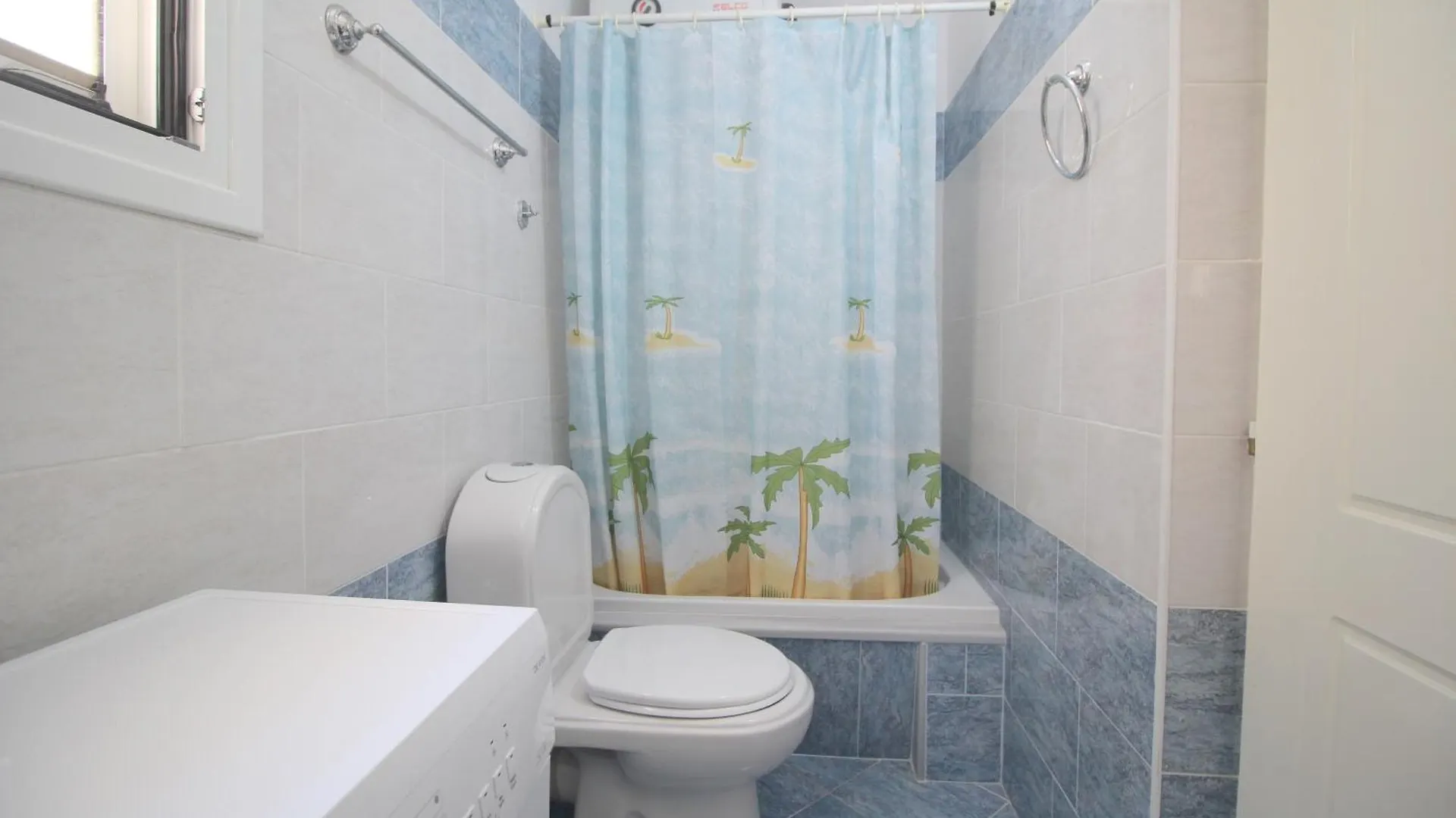 Anna'S Cozy Apartment Sarande 0*,