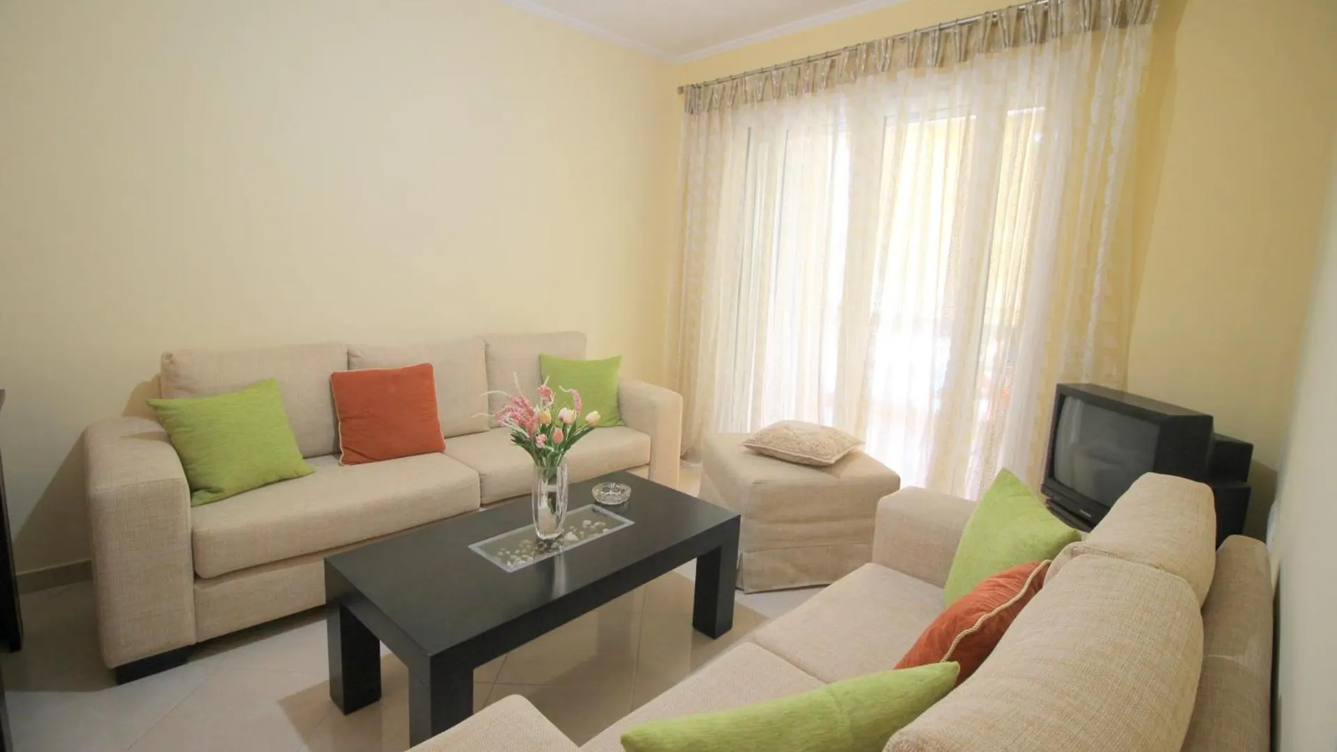 Anna'S Cozy Apartment Sarande 0*,